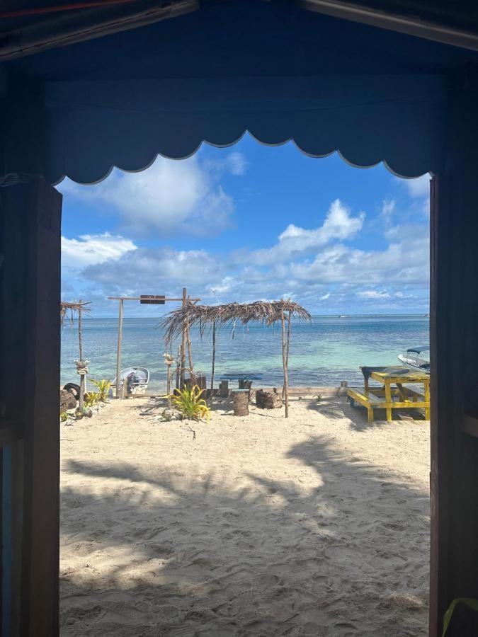 Mana Lagoon Backpackers Eksteriør billede